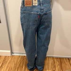 Levi Low Pro Mid-Rise Jeans